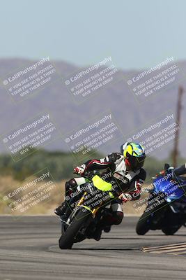 media/Oct-13-2025-Moto Forza (Mon) [[a66d839500]]/4-C Group/Session 3 (Turn 16)/